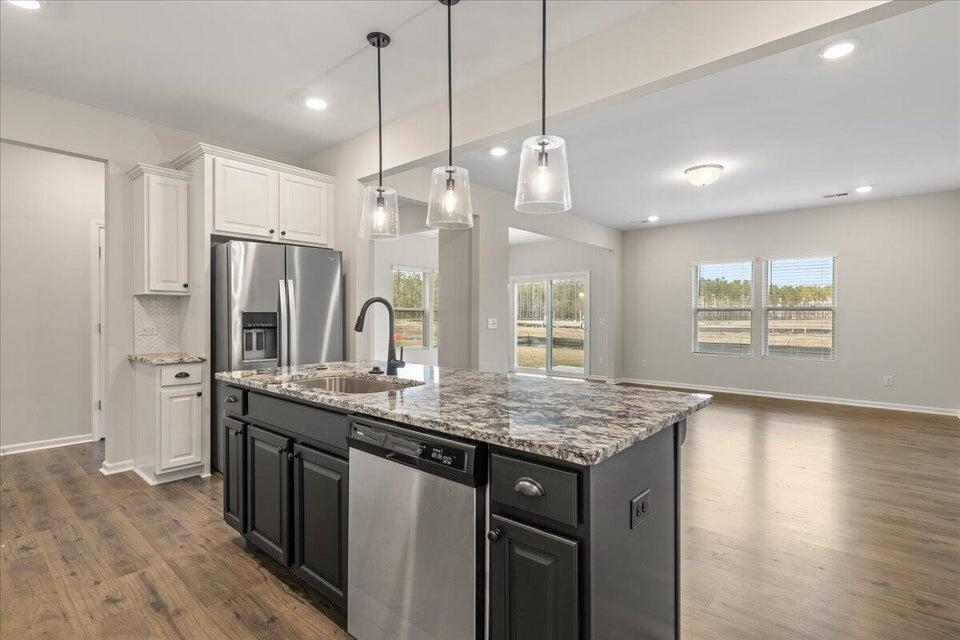 512 Purple Finch Road Summerville, SC 29486 - Photo 4 of 21 Kitchen & Living