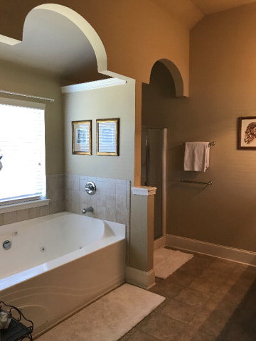 2090 Glenn Falls Grovetown, GA 30813 - Photo 3 of 20 Master bath view 1