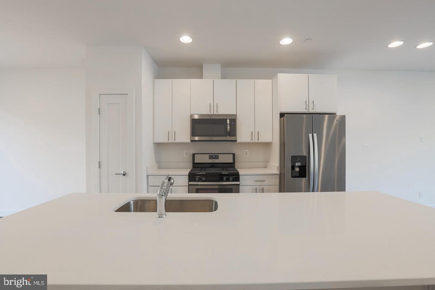 1235 Cooksie Street Baltimore, MD 21230 - Photo 4 of 29