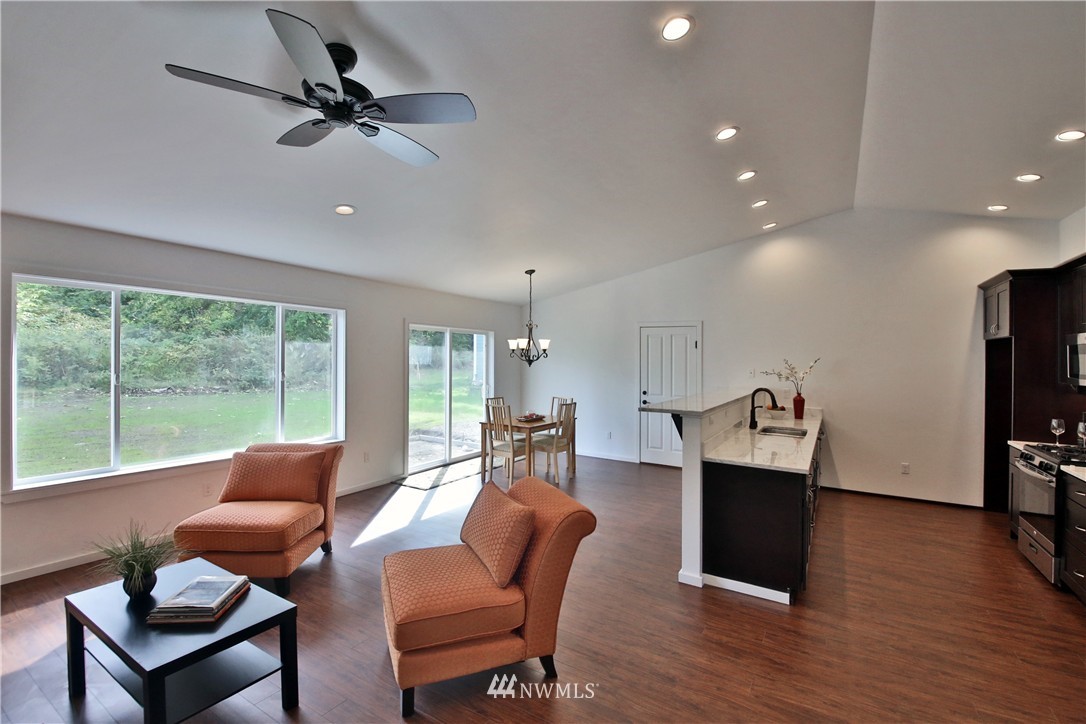 1784 East Watkins Road Freeland, WA 98249 - Photo 5 of 18