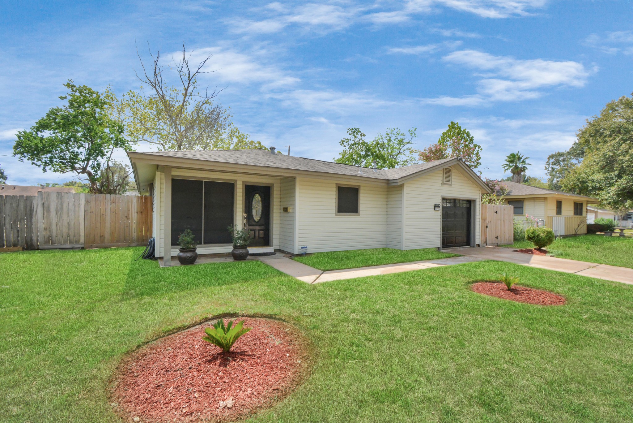2706 Harvard Street Pasadena, TX 77502 - Photo 12 of 35