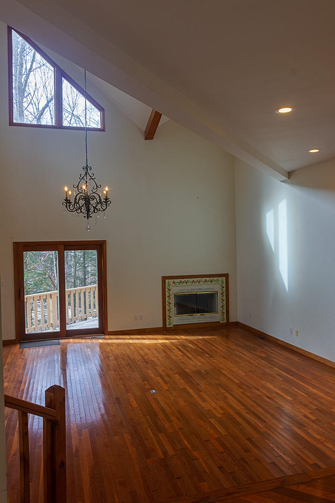 102 Cutter Gap Road Townsend, TN 37882 - Photo 11 of 27 cuttergap_great_room2