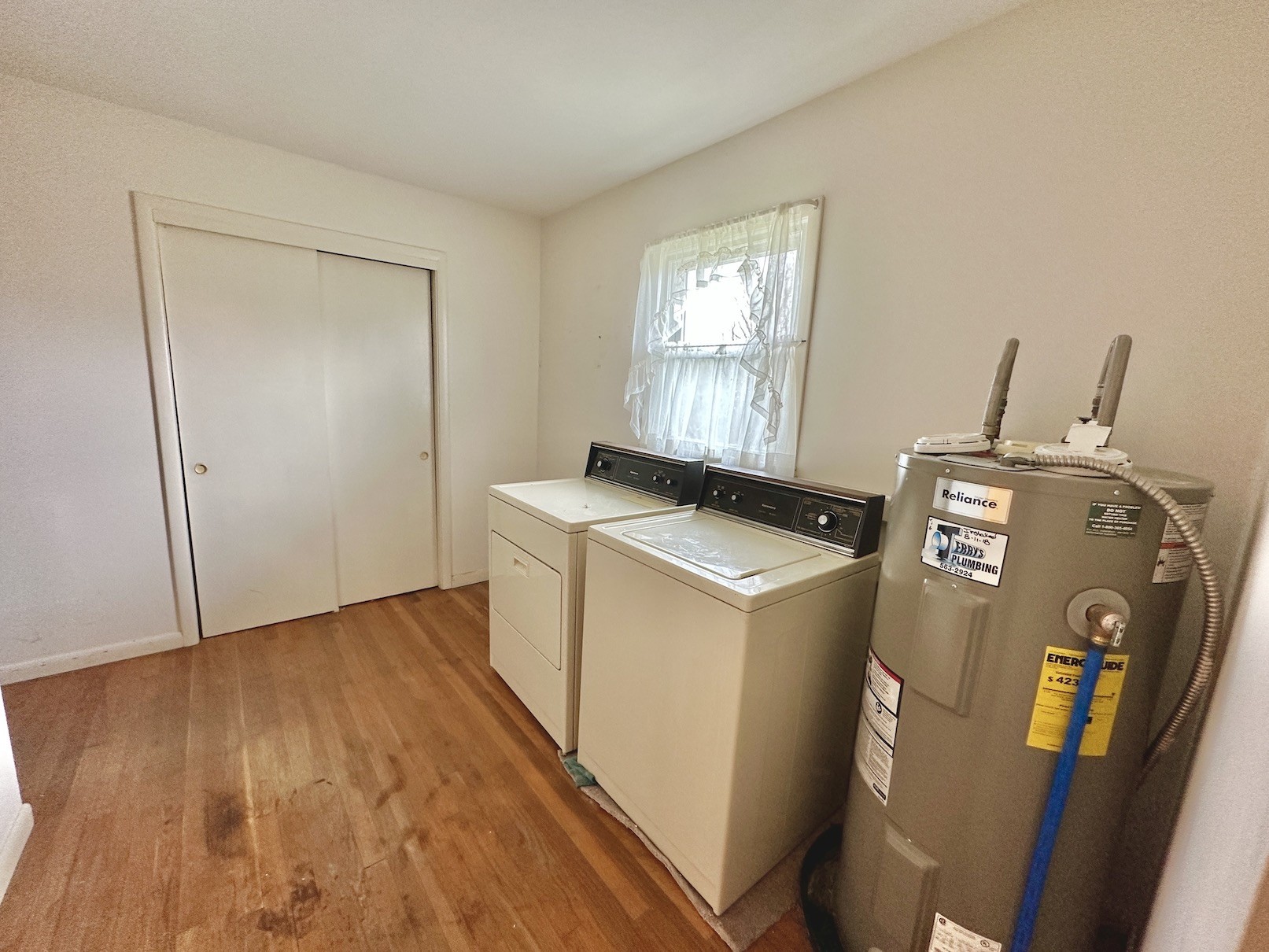 358 Jimtown Road Woodbury, TN 37190 - Photo 12 of 15 a view of storage and utility room with washer and dryer