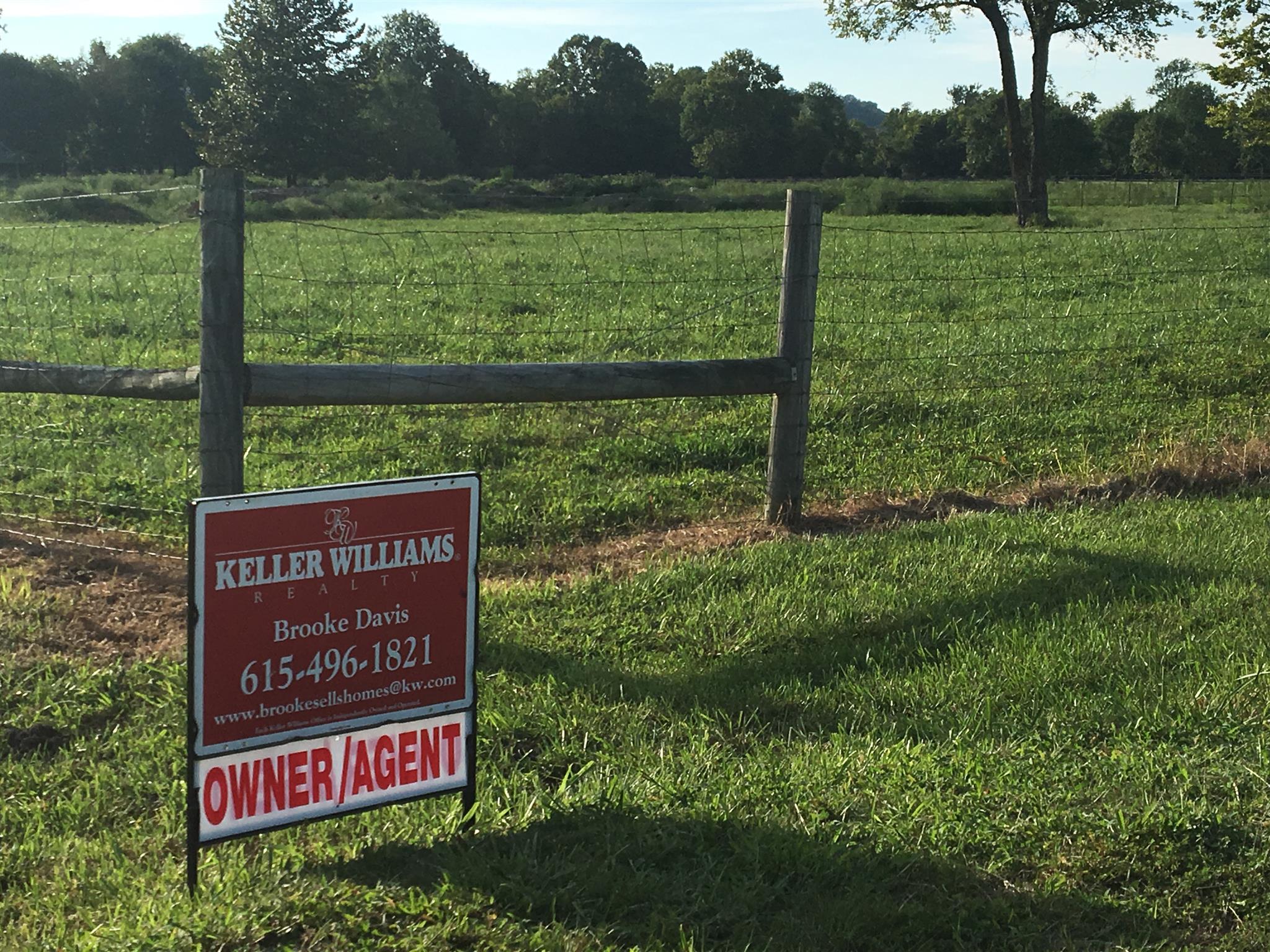 1676 B Dodson Road Columbia, TN 38401 - Photo 2 of 5