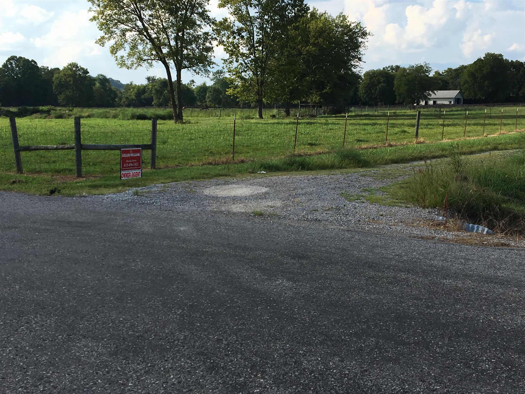 1676 B Dodson Road Columbia, TN 38401 - Photo 4 of 5