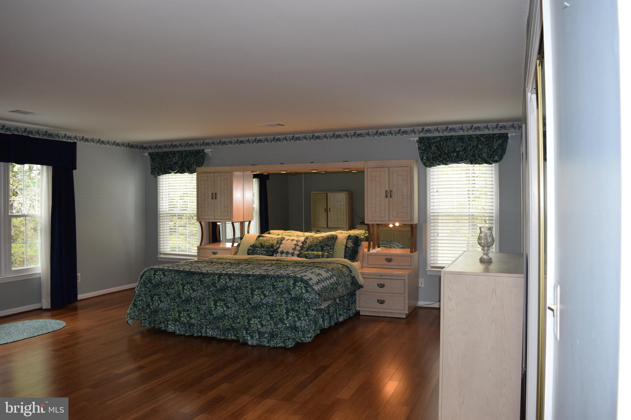 8198 Barnwood Road Manassas, VA 20110 - Photo 25 of 48 Outstanding Luxury Master Bedroom Suite