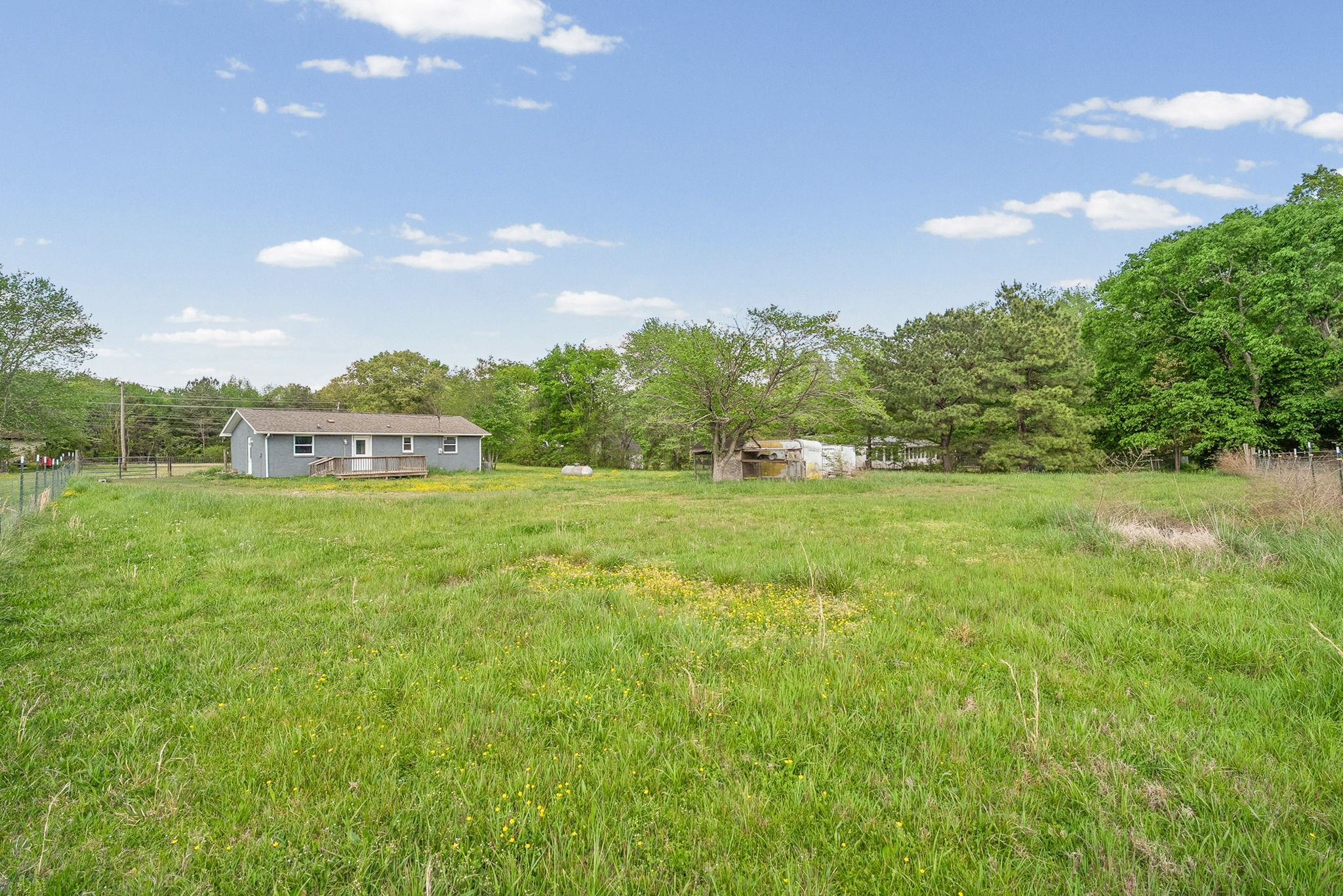 1912 Woodlawn Road Clarksville, TN 37042 - Photo 15 of 17