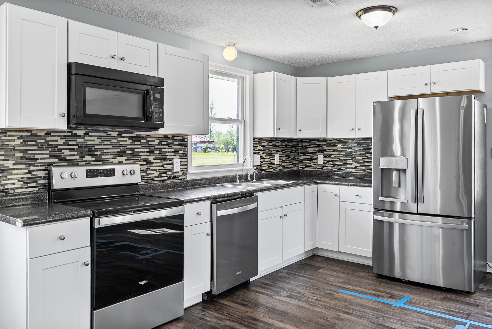 1912 Woodlawn Road Clarksville, TN 37042 - Photo 7 of 17