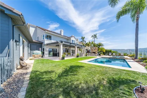 $4,595,000 | 2009 Via Aguila, San Clemente, CA 92673