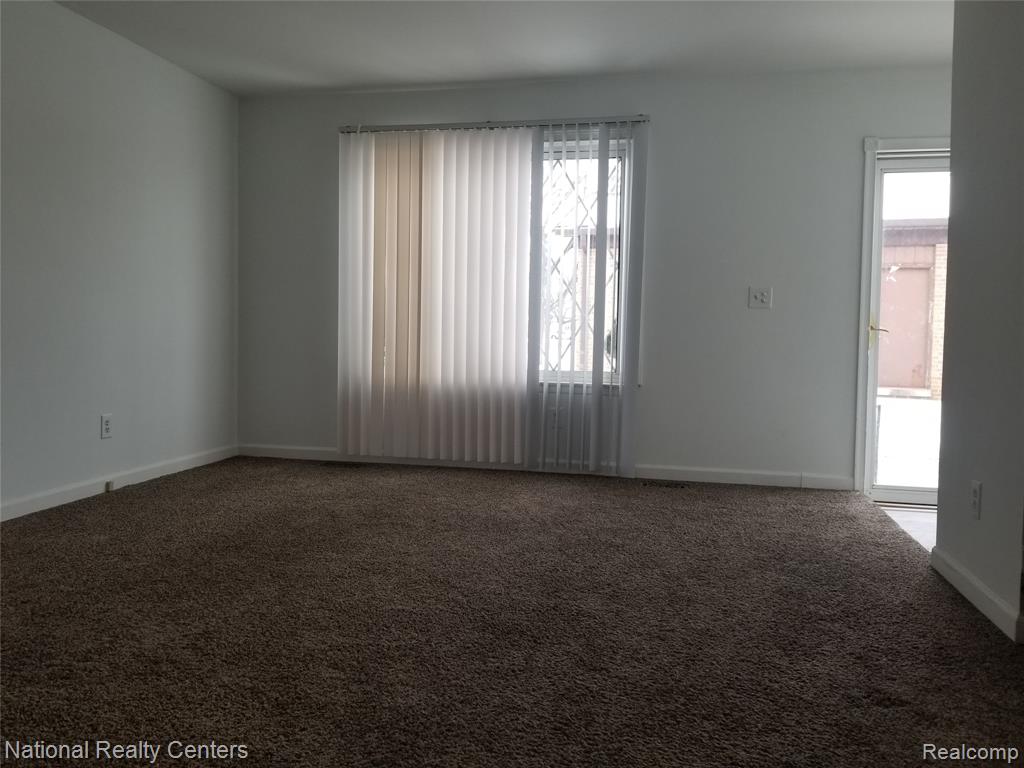 15175 Raphael Terrace Warren, MI 48088 - Photo 6 of 20