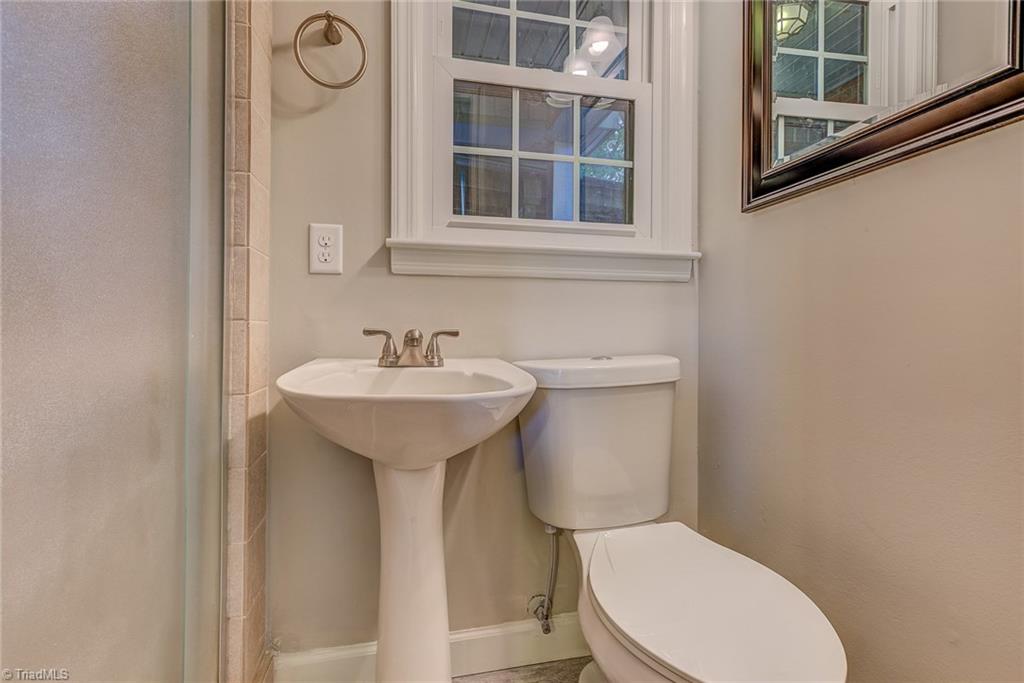 4104 Oak Ridge Road Summerfield, NC 27358 - Photo 23 of 30 Gallery Image 23