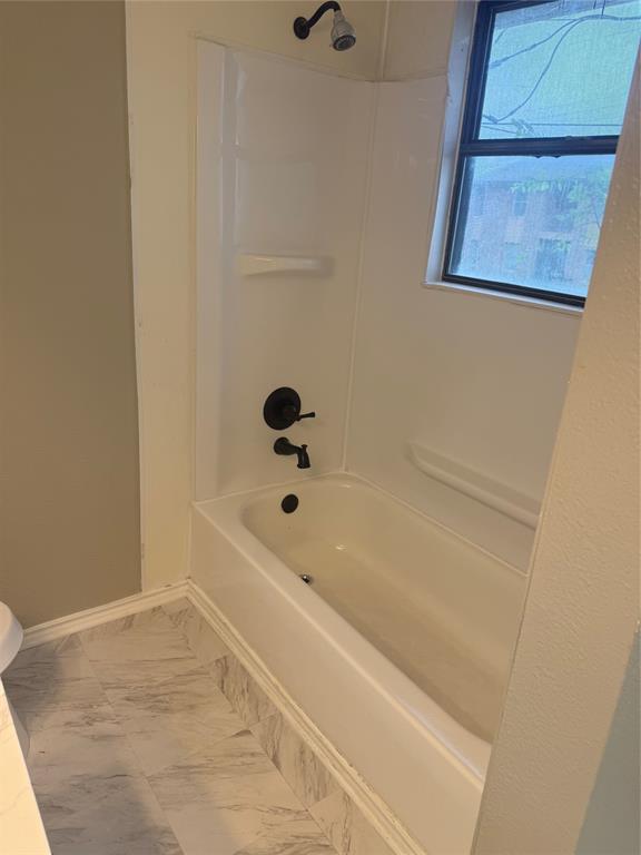 324 West Young Street Howe, TX 75459 - Photo 7 of 25