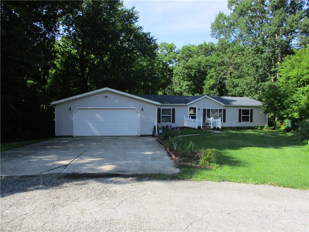 465 Pebble Point Cloverdale, IN 46120 - Photo 2 of 44 Gallery Image 2