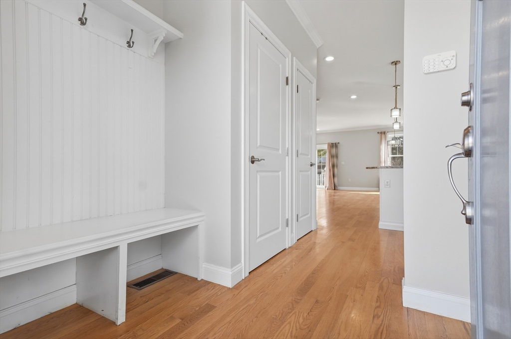 1 Garvey Road, Unit 1 Woburn, MA 01801 - Photo 7 of 38 Gallery Image 7