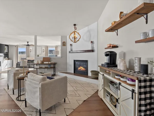 $440,000 | 1329 White Bluffs Circle, Fernley, NV 89408