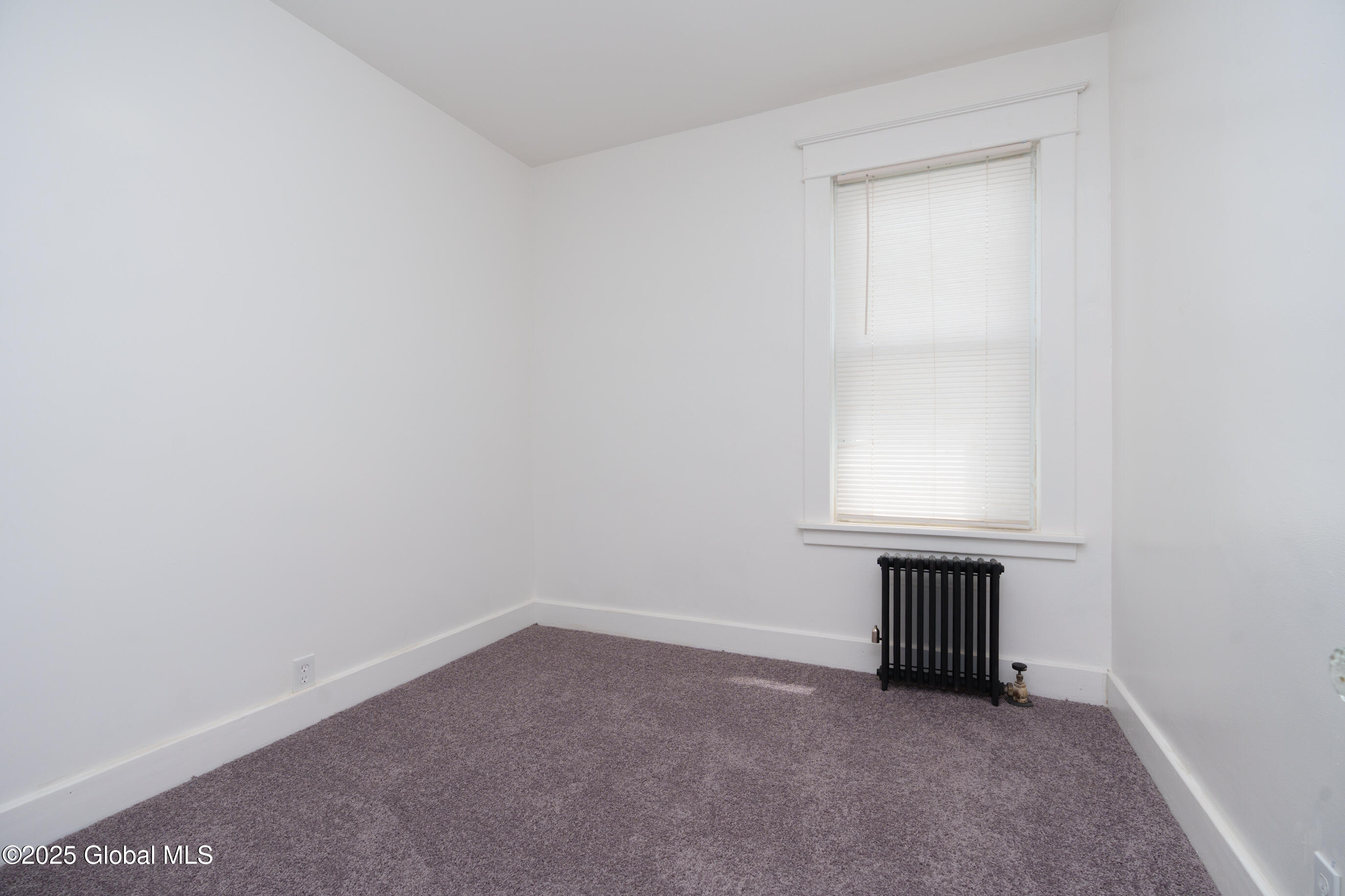 1538 Nott Street Schenectady, NY 12308 - Photo 17 of 44 030-1538-Nott-St