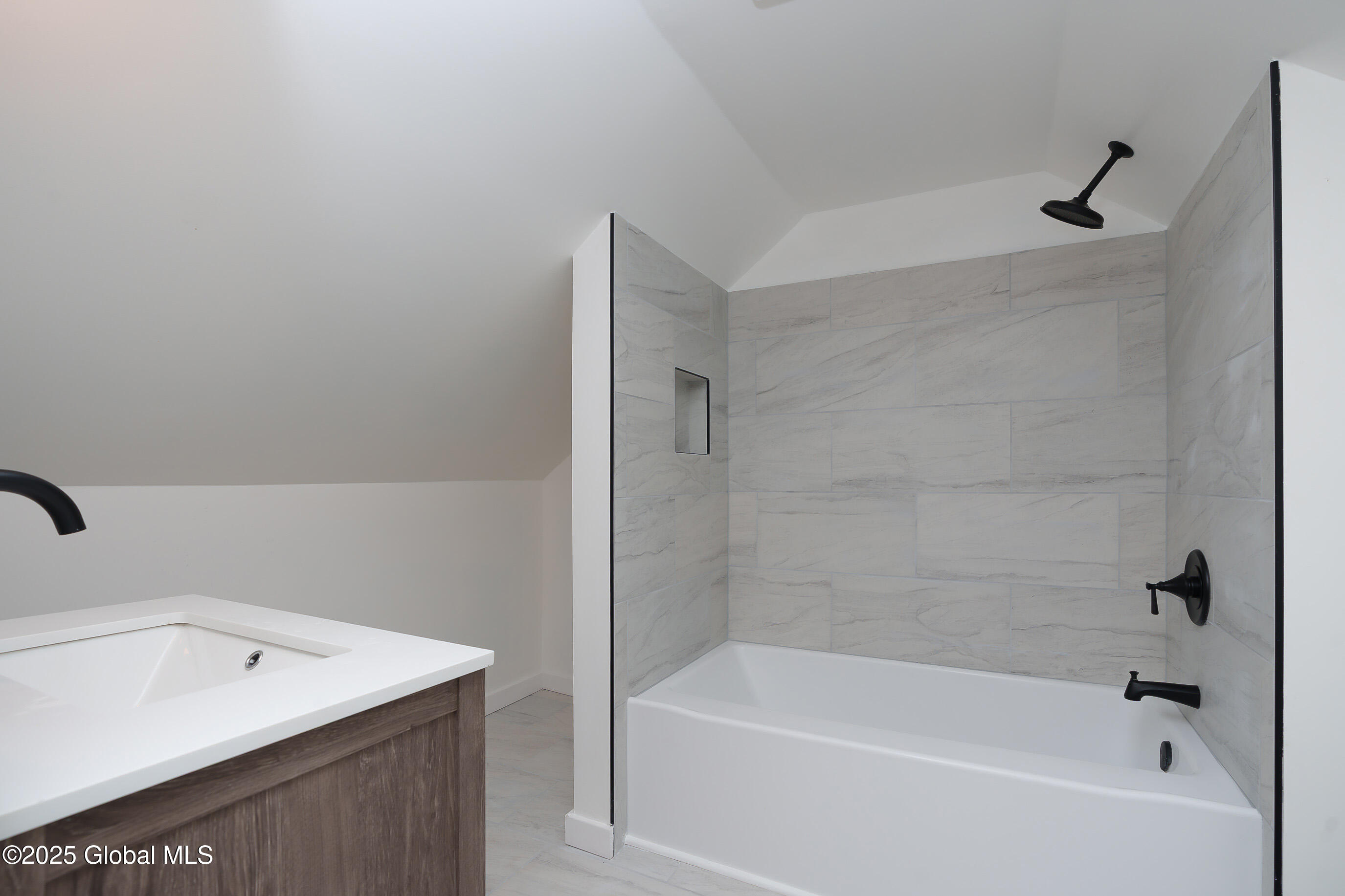 1538 Nott Street Schenectady, NY 12308 - Photo 31 of 44 068-1538-Nott-St
