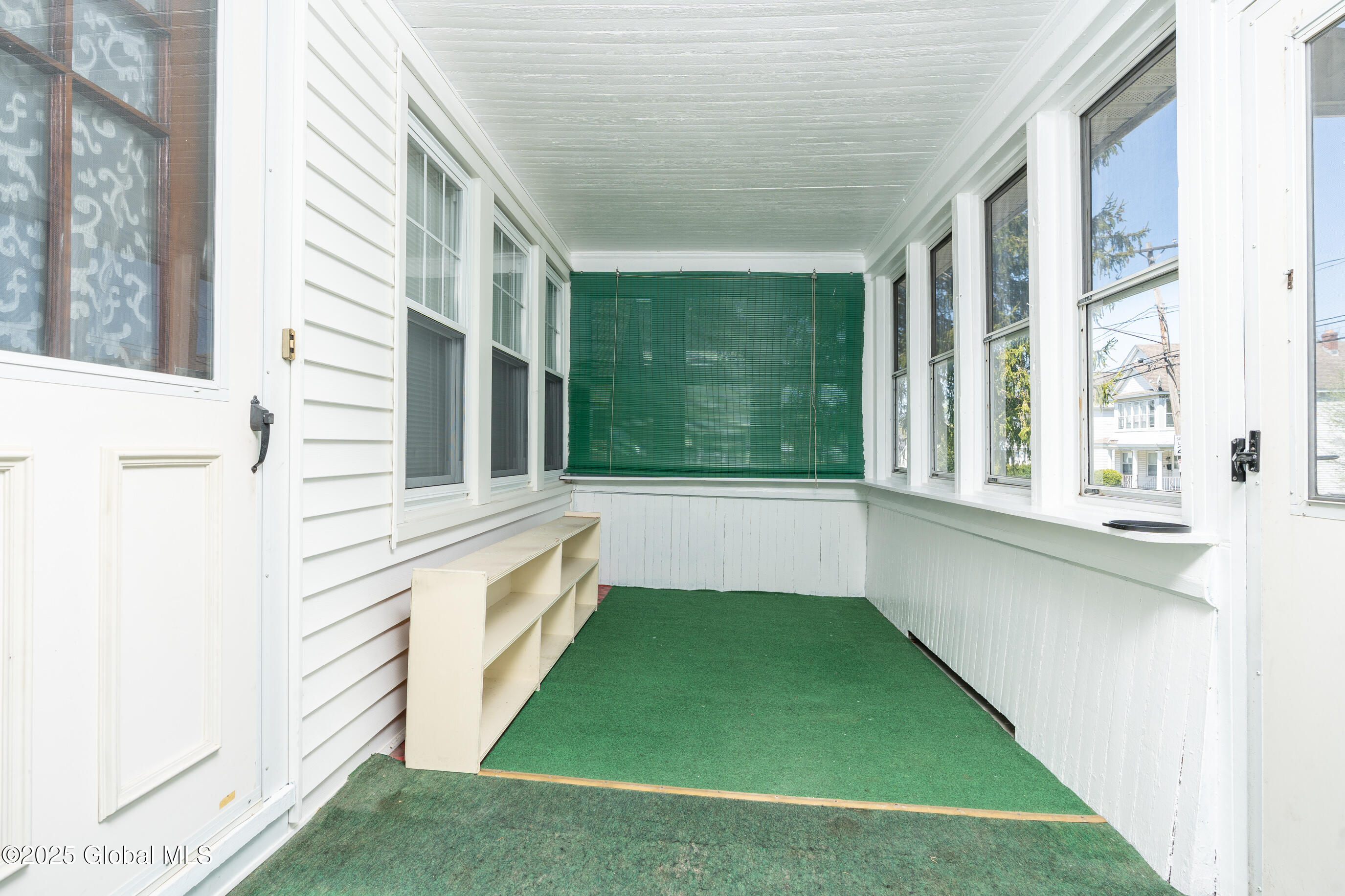 1538 Nott Street Schenectady, NY 12308 - Photo 36 of 44 013-1538-Nott-St