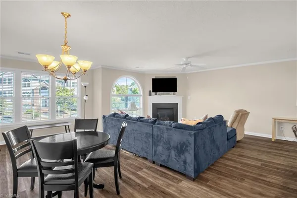 $185,000 | 1620 Cherry Blossom Lane, Unit 204, Winston-Salem, NC 27127