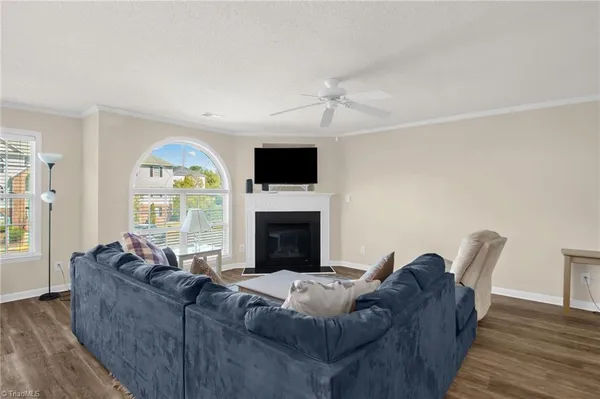 $185,000 | 1620 Cherry Blossom Lane, Unit 204, Winston-Salem, NC 27127