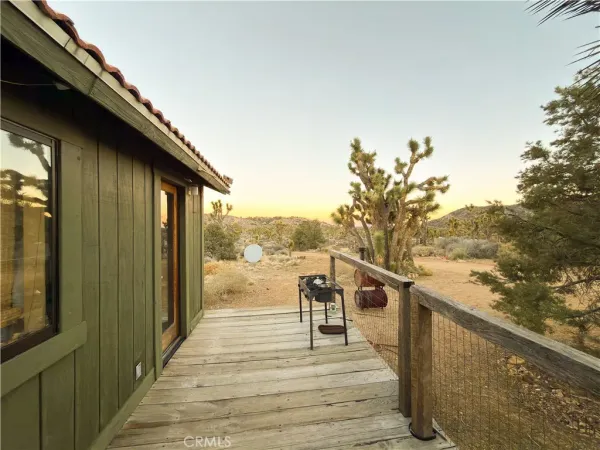 a house view with a outdoor space