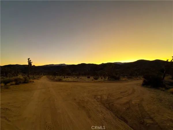 $450,000 | 1352 Orion, Pioneertown, CA 92268