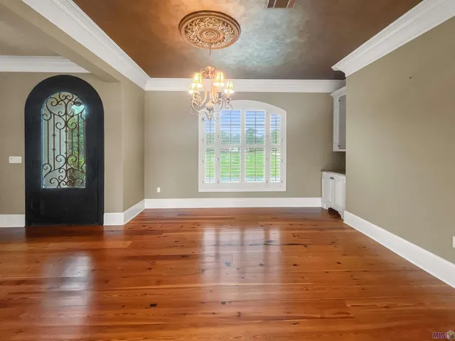 $1,100,000 | 21340 Stonebridge Court, Denham Springs, LA 70726