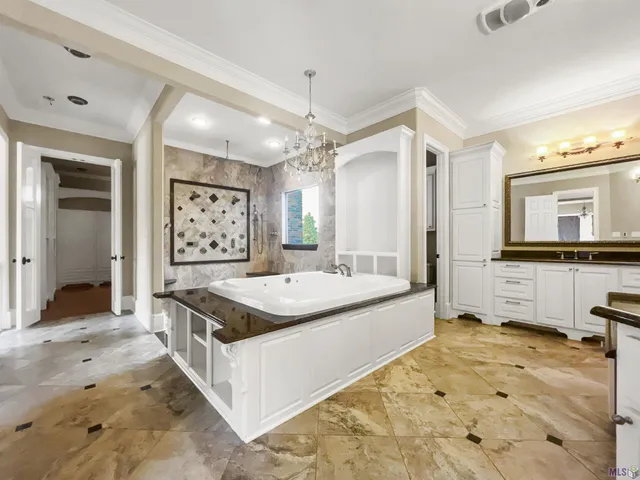 $1,100,000 | 21340 Stonebridge Court, Denham Springs, LA 70726