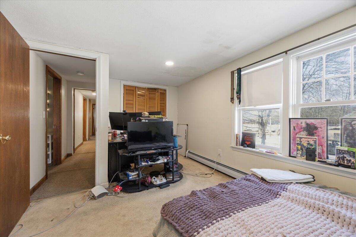 10-12 Maple Street Biddeford, ME 04005 - Photo 17 of 41 20-10 Maple-20