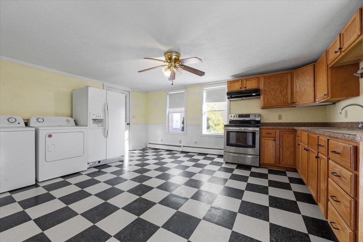 10-12 Maple Street Biddeford, ME 04005 - Photo 24 of 41 26-10 Maple-26