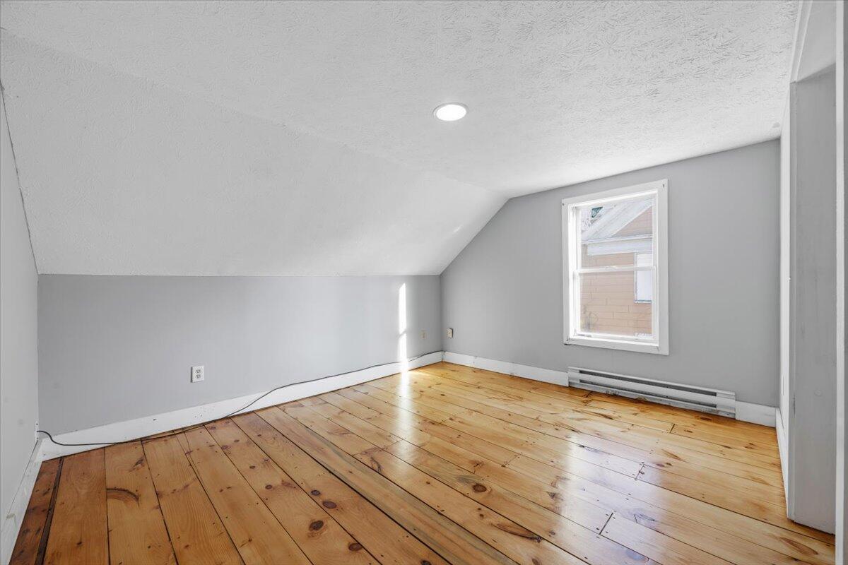 10-12 Maple Street Biddeford, ME 04005 - Photo 35 of 41 40-10 Maple-40