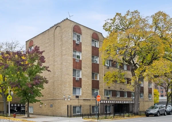 $1,800 | 5100 North Sheridan Road, Unit 505, Chicago, IL 60640