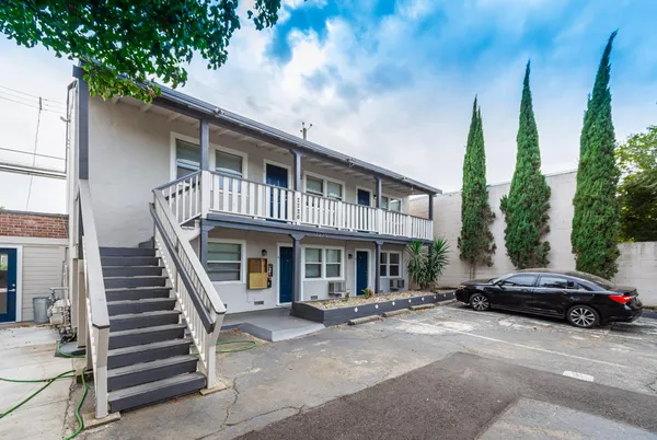 $2,295,000 | 2226 Sutterville Road, Sacramento, CA 95822