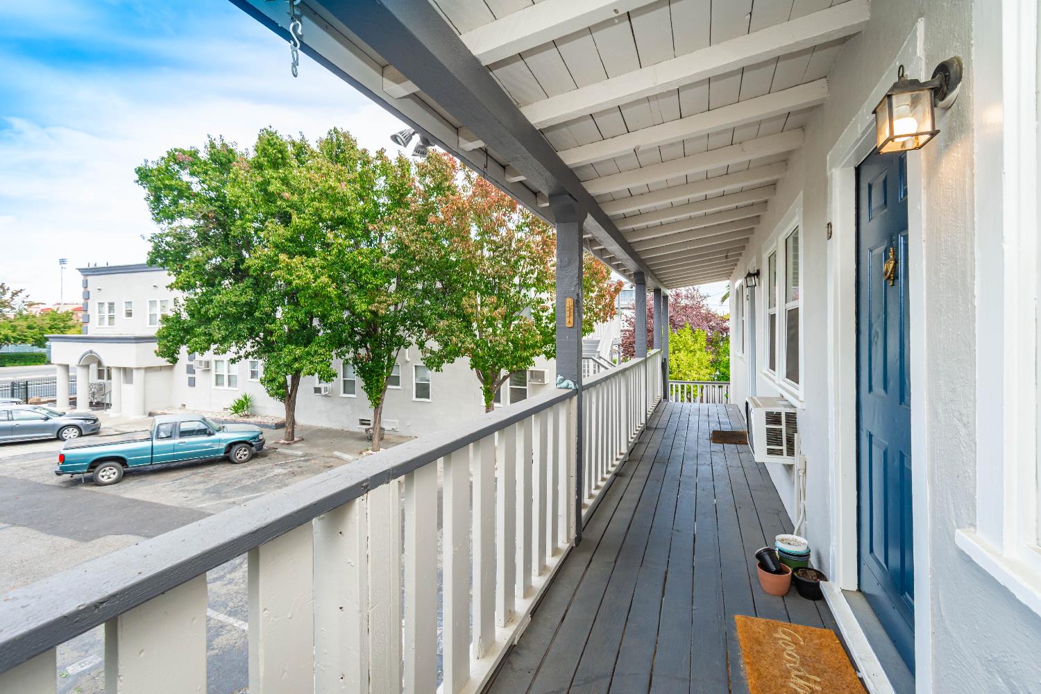 2226 Sutterville Road Sacramento, CA 95822 - Photo 6 of 13 a view of balcony with a potted plant