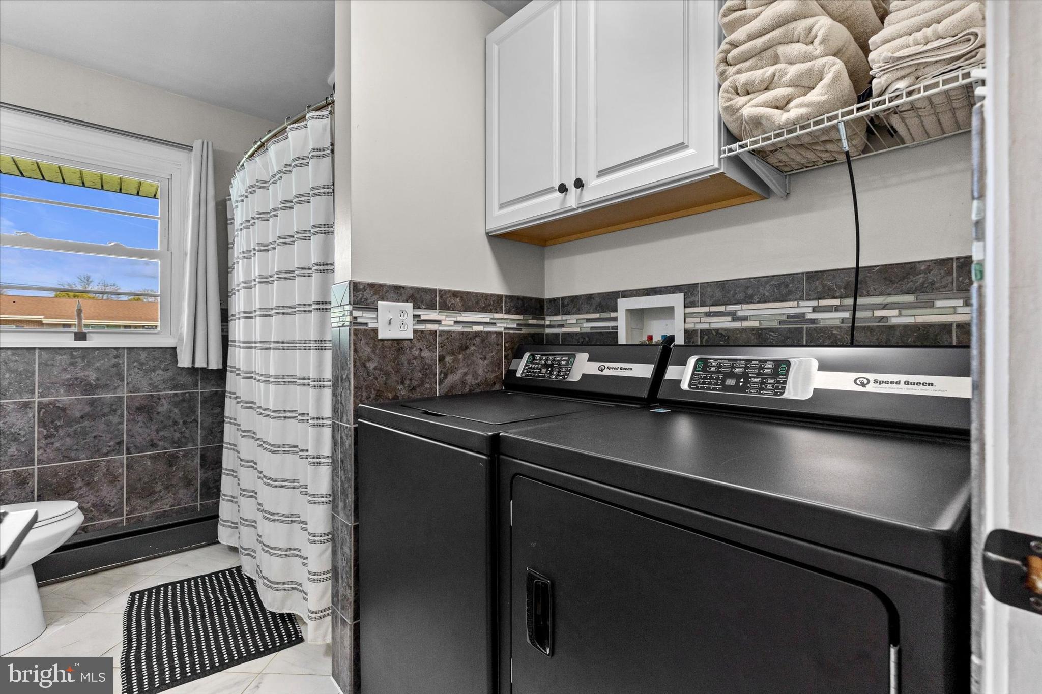 239 Mill Road Mount Joy, PA 17552 - Photo 13 of 42 a kitchen with a sink and cabinets