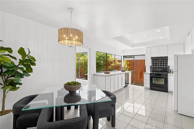 $3,995,000 | 2030 Port Weybridge Place, Newport Beach, CA 92660