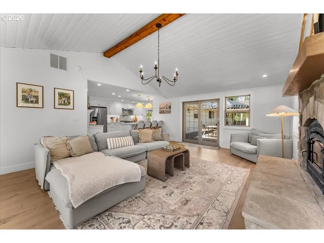 $1,195,000 | 22950 Southeast Filbert Road, Eagle Creek, OR 97022