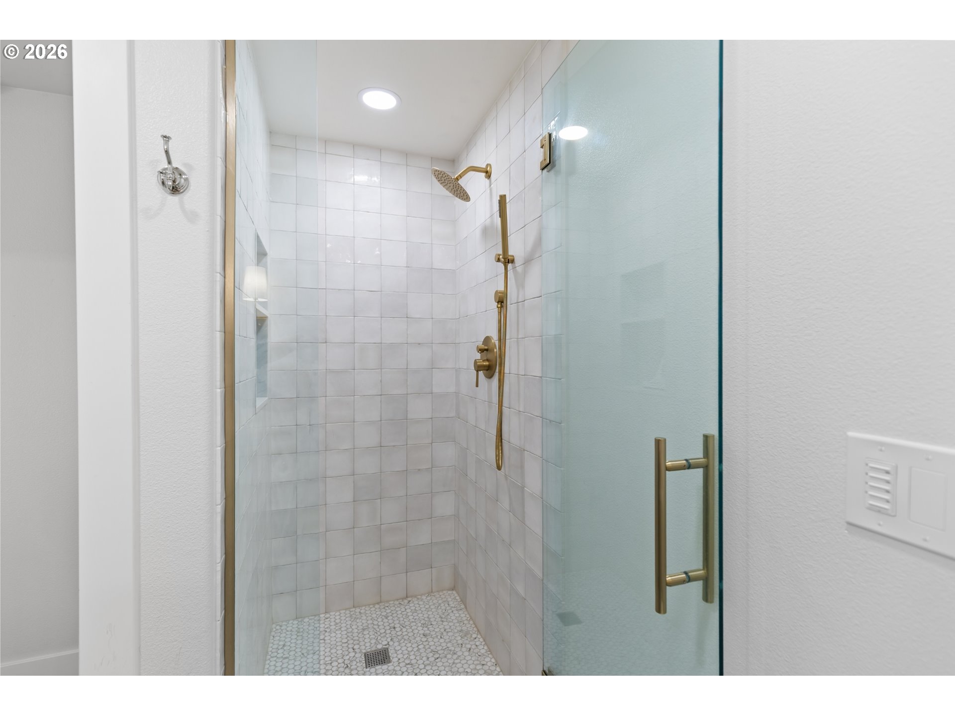 22950 Southeast Filbert Road Eagle Creek, OR 97022 - Photo 18 of 46