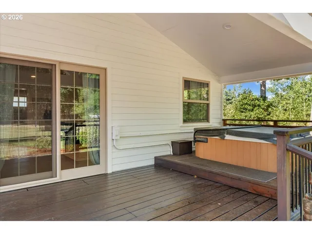 $1,195,000 | 22950 Southeast Filbert Road, Eagle Creek, OR 97022