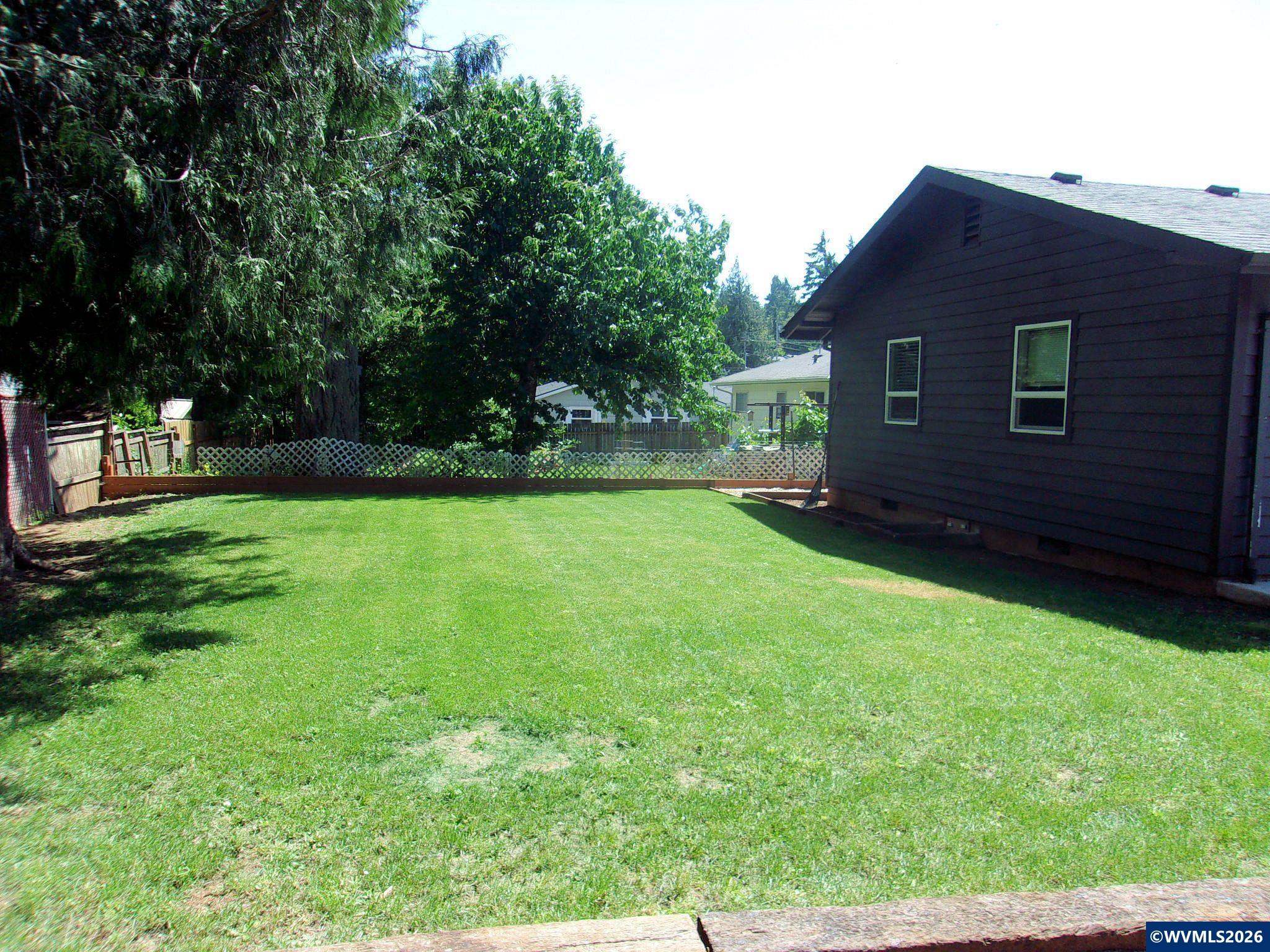 412 Southwest Fir Street Willamina, OR 97396 - Photo 3 of 11