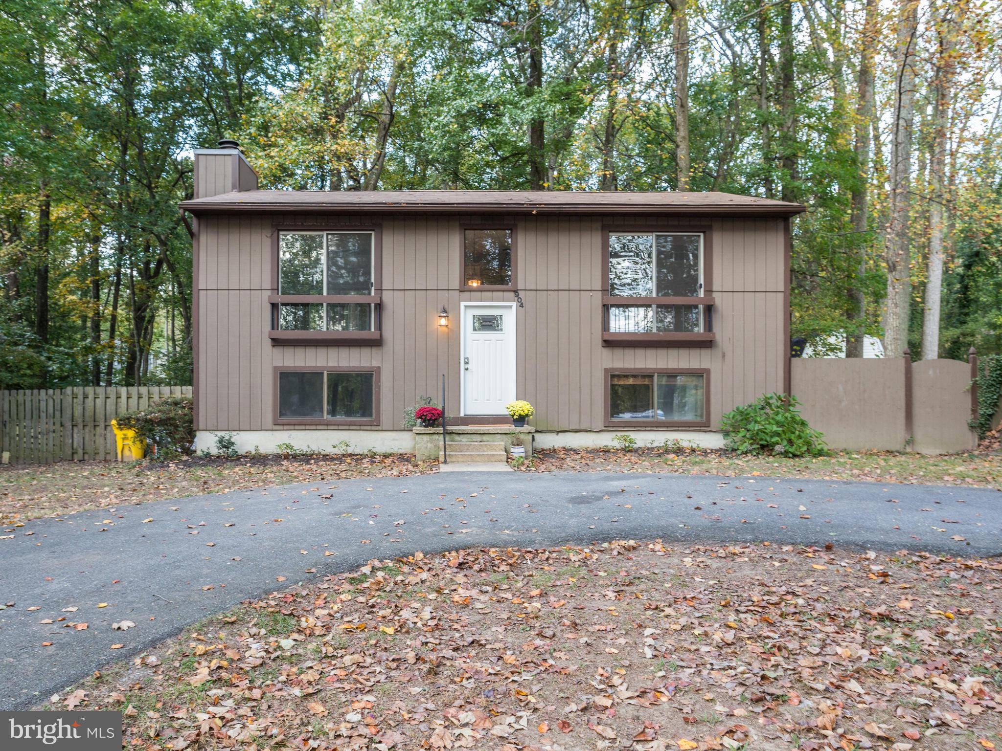 904 Ritchie Road Crownsville, MD 21032 - Photo 2 of 29 Exterior (Front)