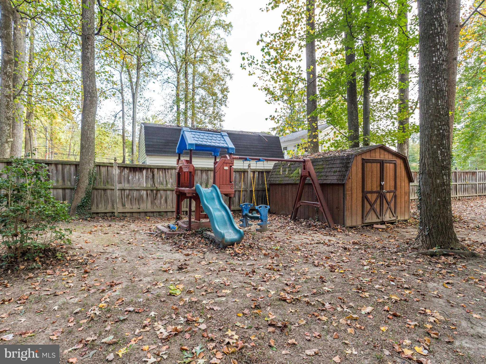 904 Ritchie Road Crownsville, MD 21032 - Photo 25 of 29 Exterior (Rear)