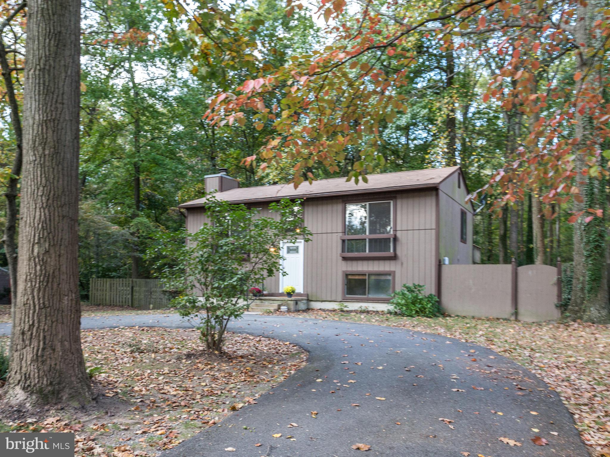 904 Ritchie Road Crownsville, MD 21032 - Photo 4 of 29 Exterior (Front)