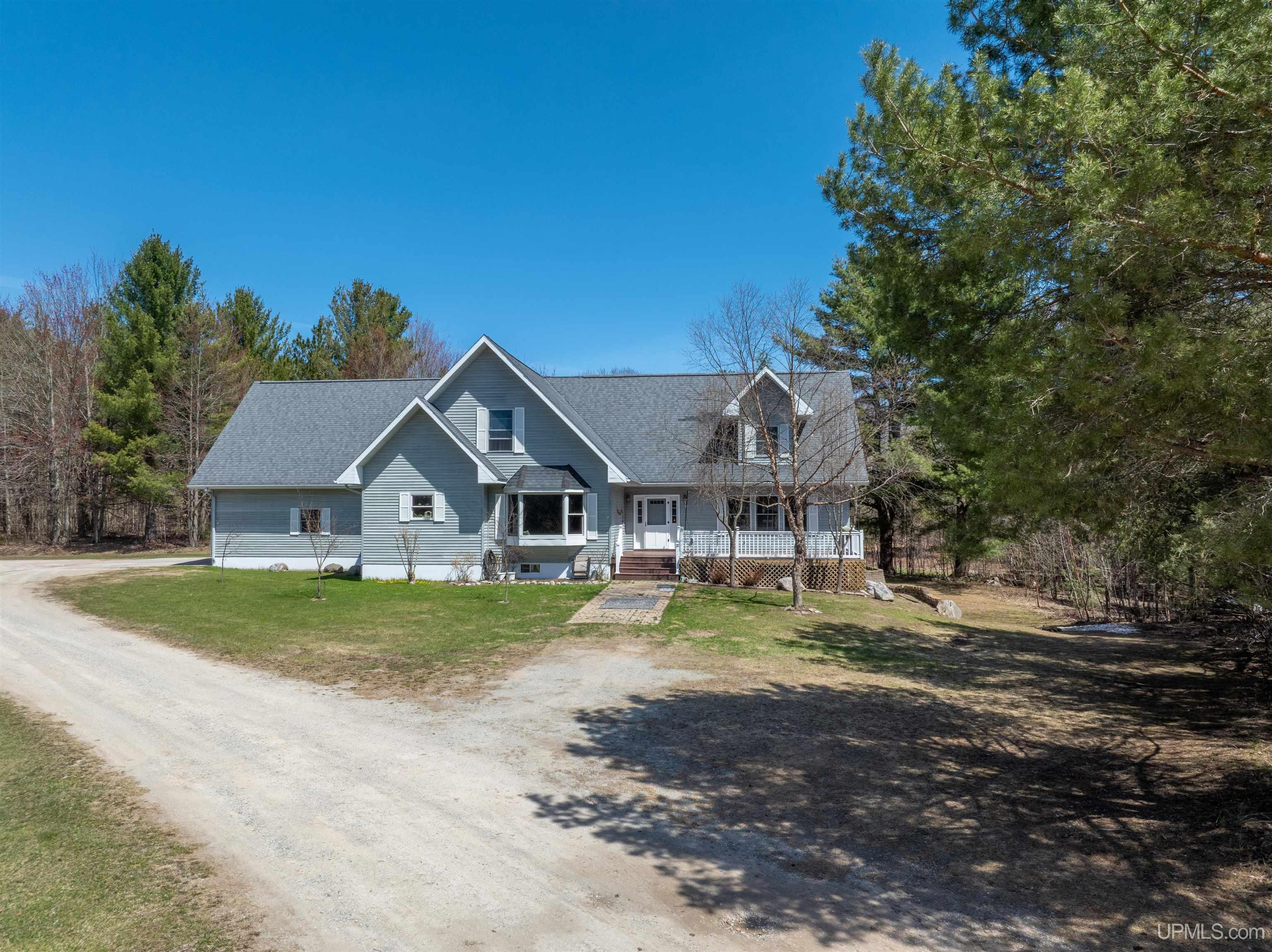 N6536 Alger Heights Road Munising, MI 49862 - Photo 29 of 39