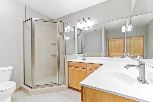 $269,000 | 460 Ford Road, Unit 203, St. Louis Park, MN 55426