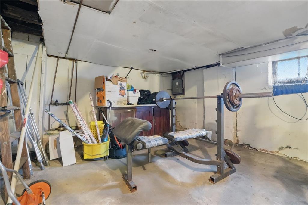 26 May Avenue McKees Rocks, PA 15136 - Photo 18 of 28 a view of a room with gym equipment