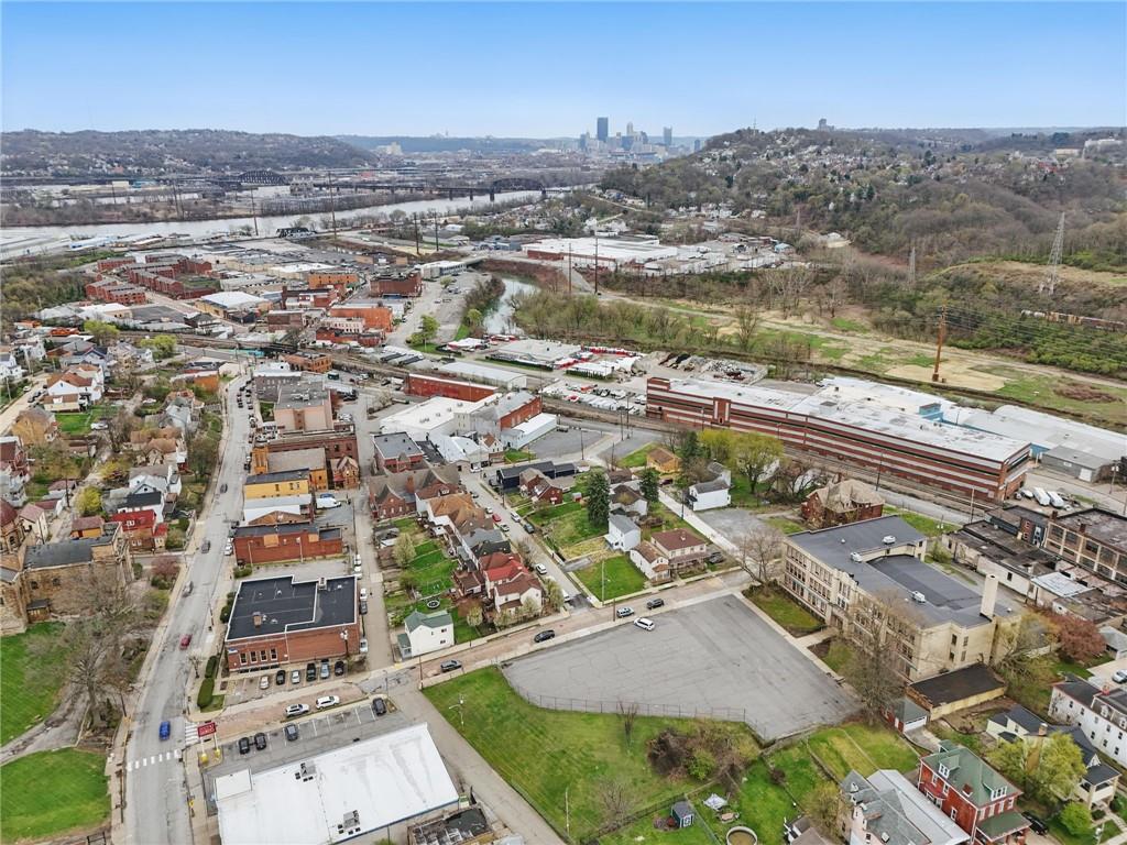 26 May Avenue McKees Rocks, PA 15136 - Photo 24 of 28 an aerial view of residential houses with outdoor space