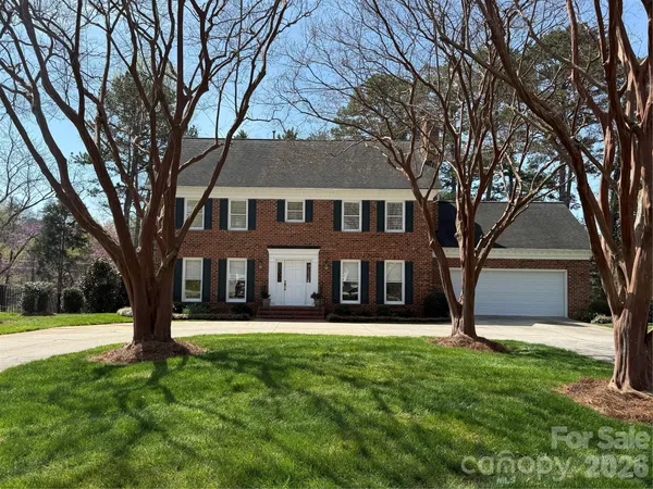 $515,000 | 1961 5th St Lane Northwest, Hickory, NC 28601