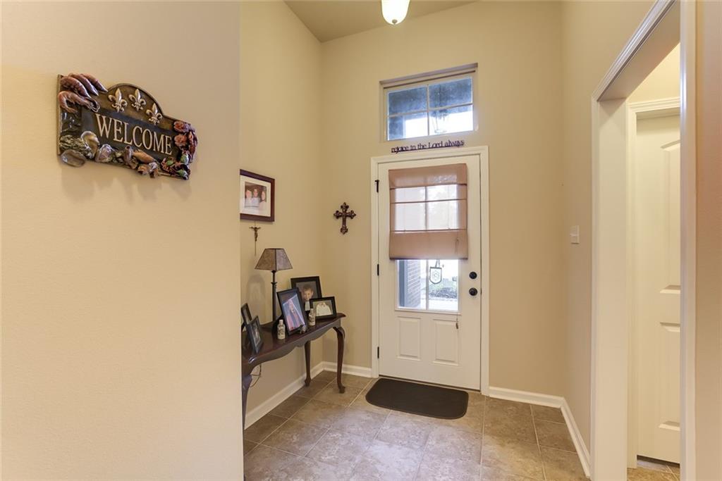 136 Meadow Spring Place Covington, LA 70435 - Photo 3 of 18