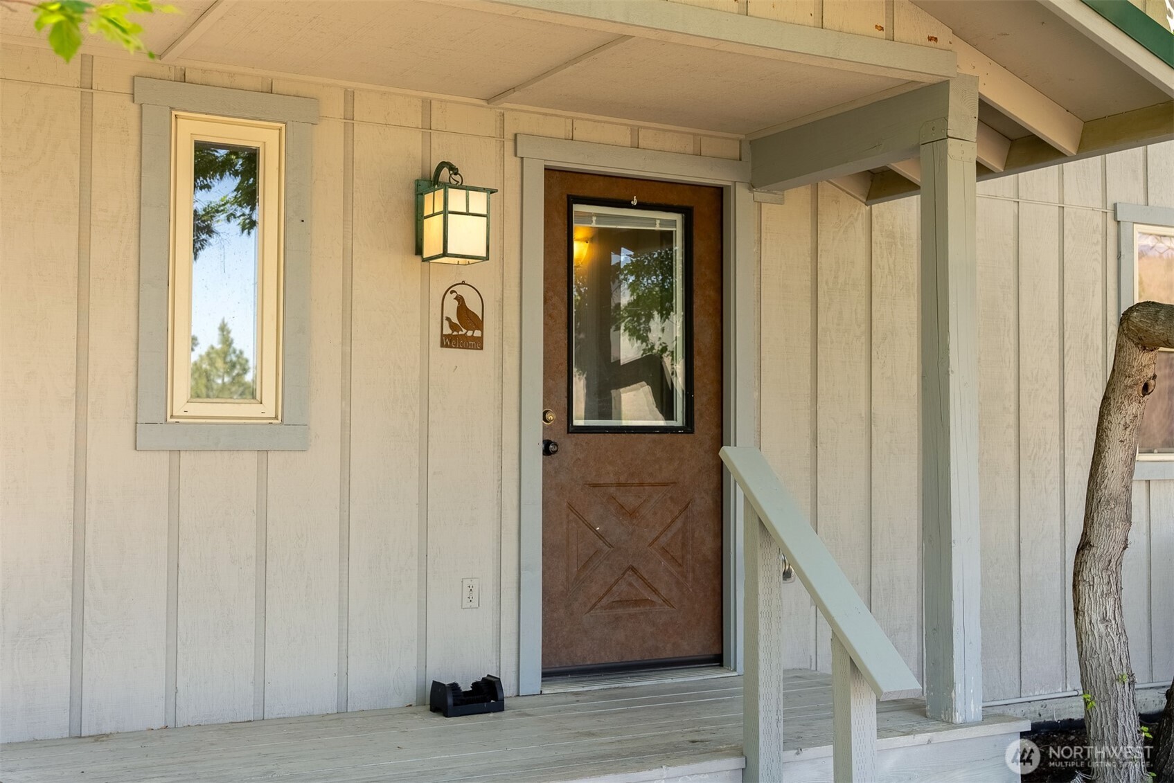 102 A Vintin Road Carlton, WA 98814 - Photo 2 of 40 Gallery Image 2